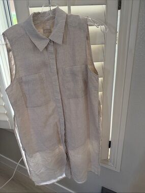 Chico's Sleeveless Linen Tunic in Light Beige